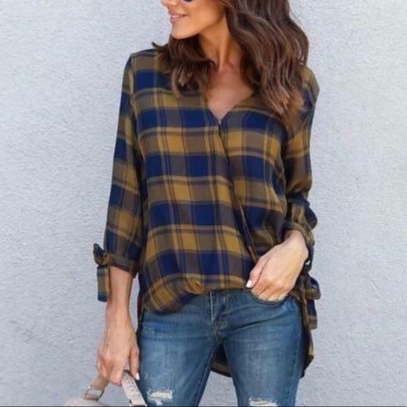 Tops - Last 1! ❤️Mustard plaid wrap blouse